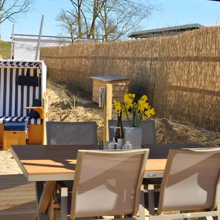 Deichkoje - Ankerplatz Dahme, Haus In Duenengelaende, Strandkorb, Gasgrill, Wlan * Dahme (Schleswig-Holstein)