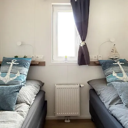 Prázdninový dům Deichkoje - Ankerplatz Dahme, Haus In Duenengelaende, Strandkorb, Gasgrill, Wlan Dahme (Schleswig-Holstein)